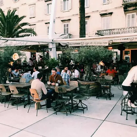 Laganini Mit Balkon
